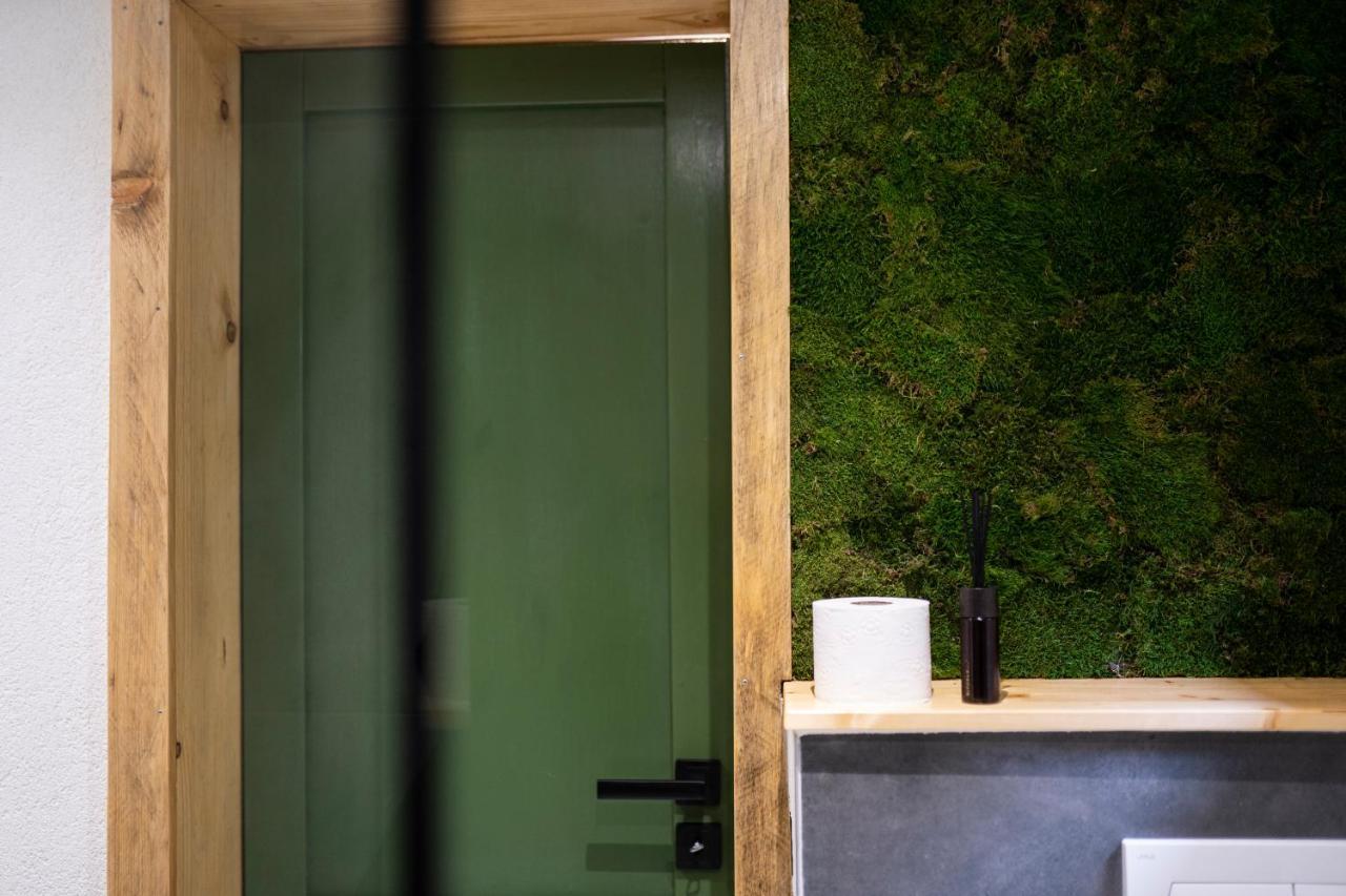 הוילה Podbrezova Panorama / Tinyhouse מראה חיצוני תמונה